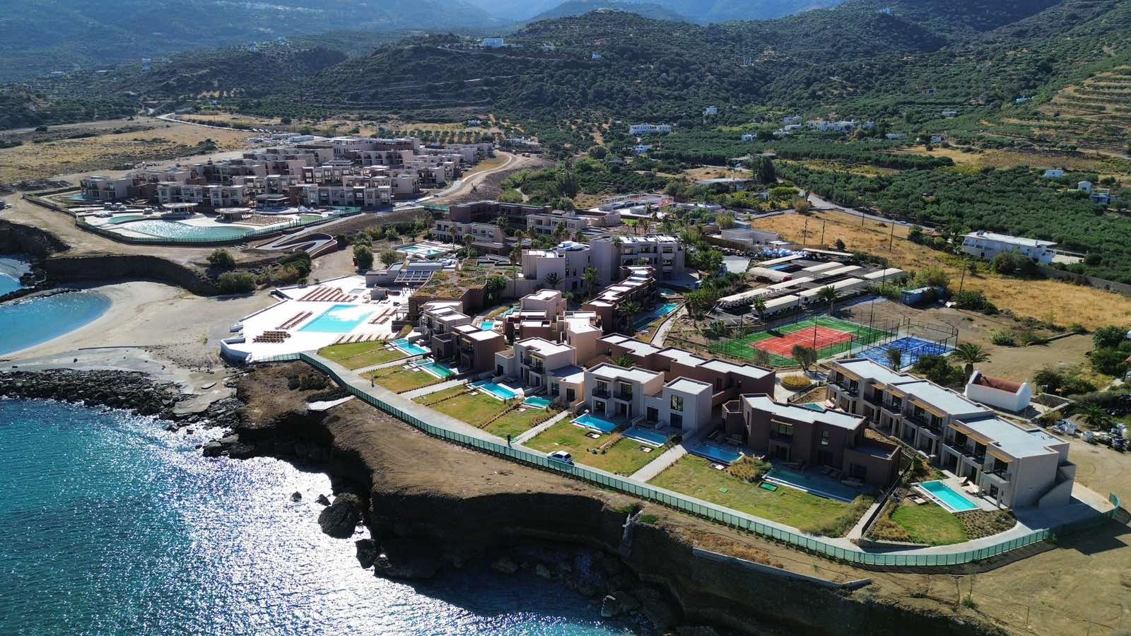 Rocrita Lifestyle Beach Resort