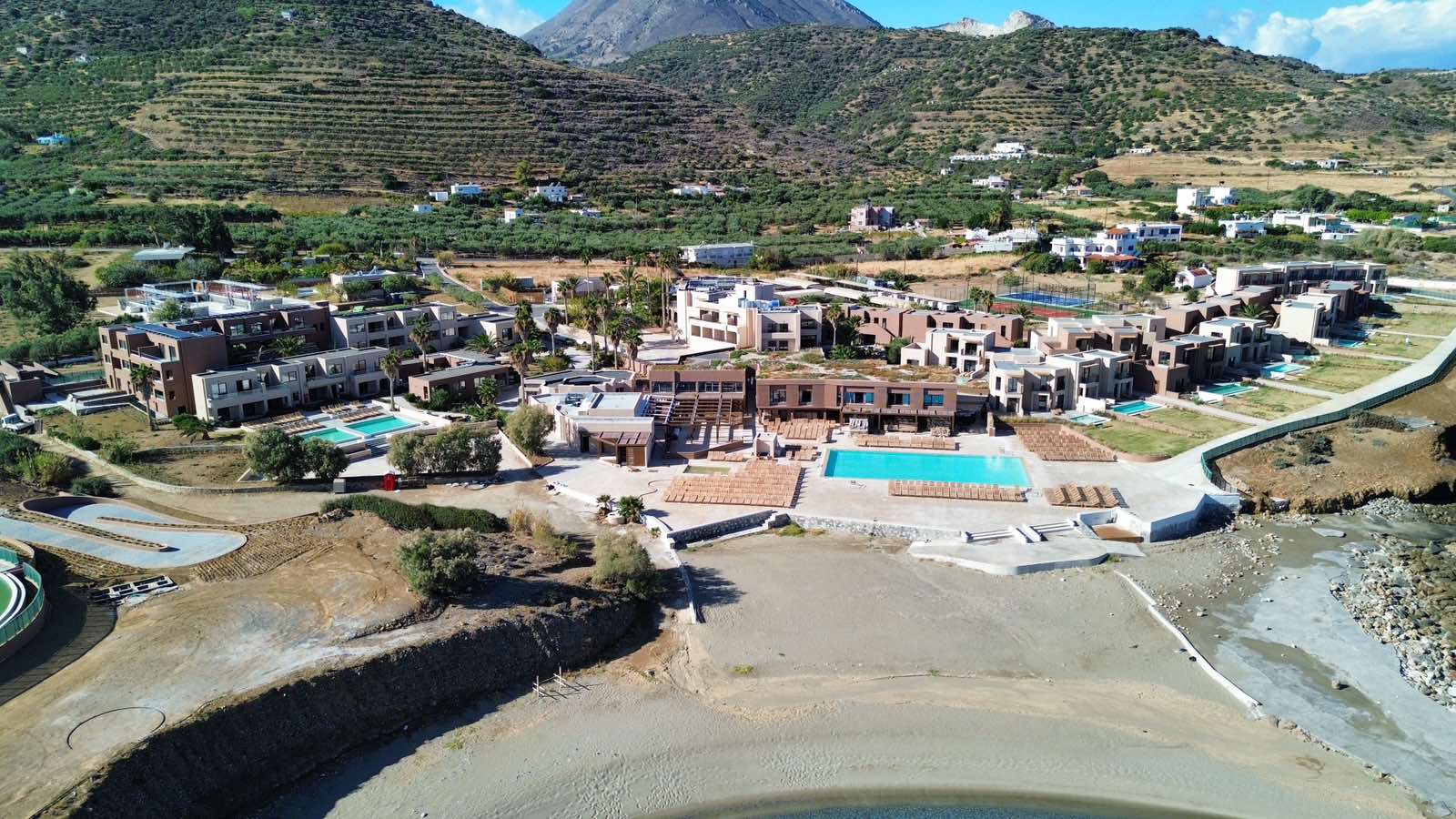 Rocrita Lifestyle Beach Resort